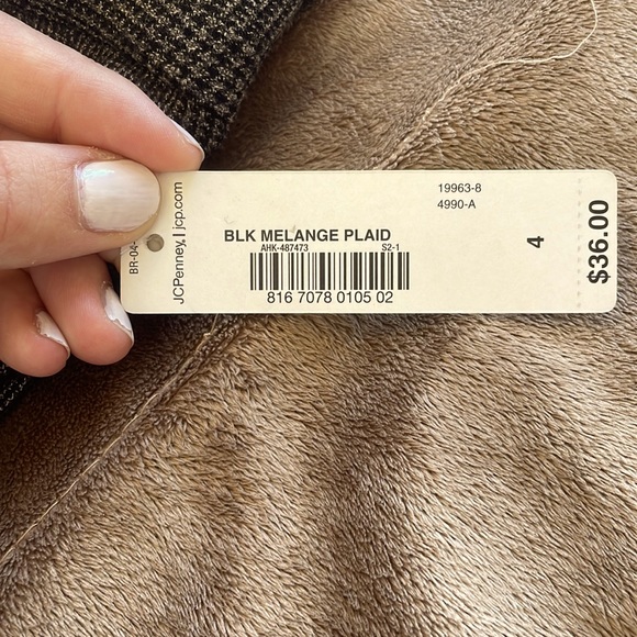 Winter Plaid Skirt - Picture 5 of 5